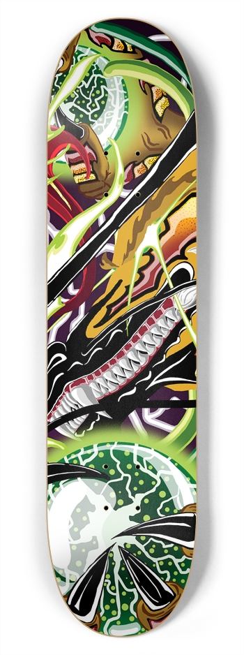 Grinning Dragon 7 3/4" Deck