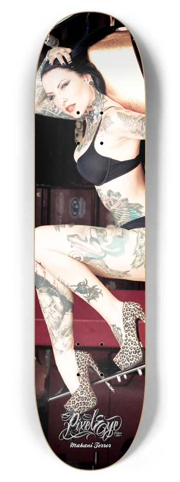 The Pixeleye - Pin-Up Series // Makani Terror